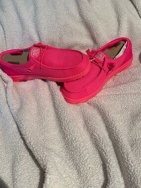 Hey Dude Pink Lightweight slip ons